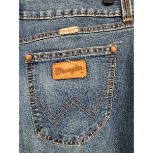 Wrangler Premium Patch Bootcut Jeans Blue Pink Contrast Stitching Women's Sz 32